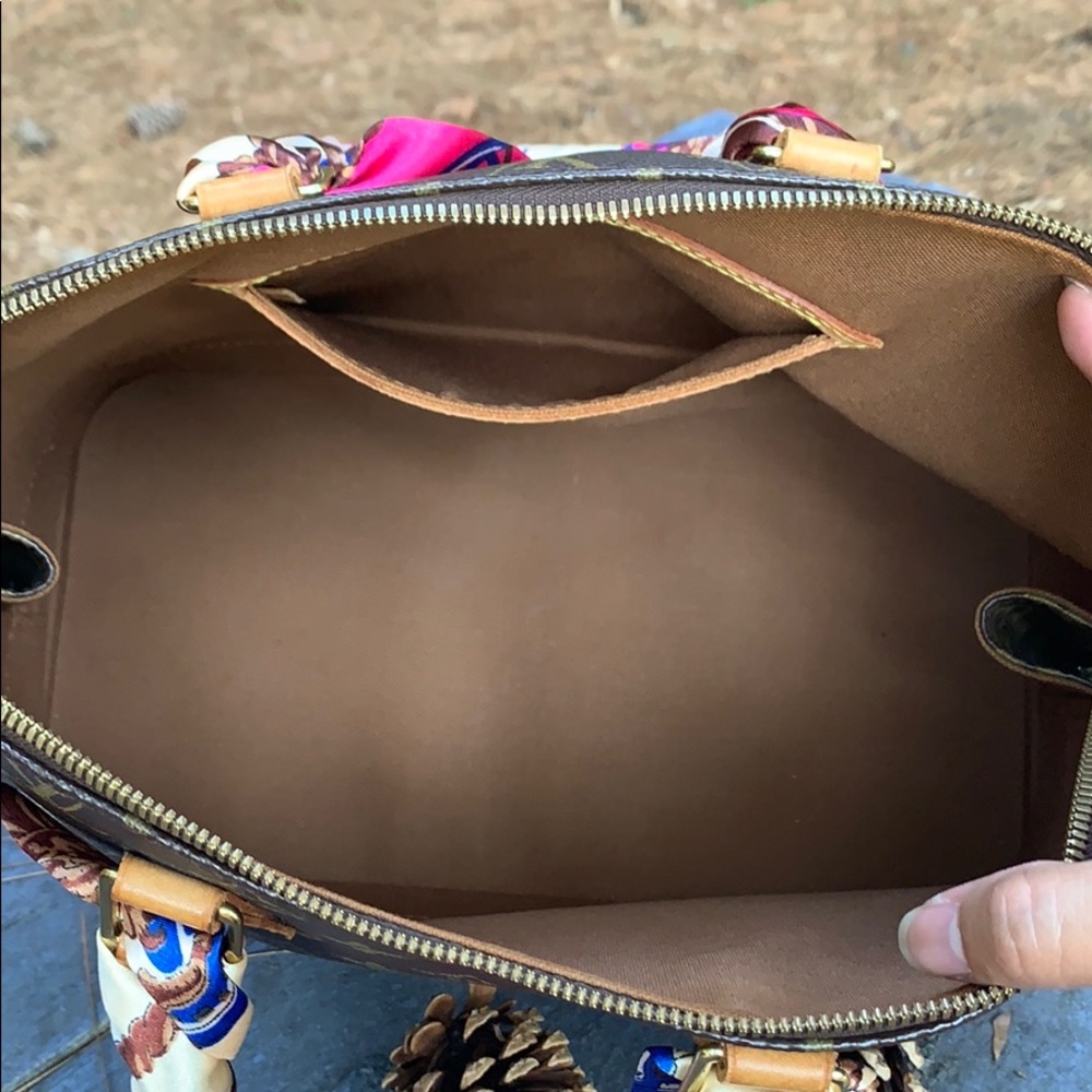 💯 Authentic Louis Vuitton Alma Monogram - Picture 11 of 16